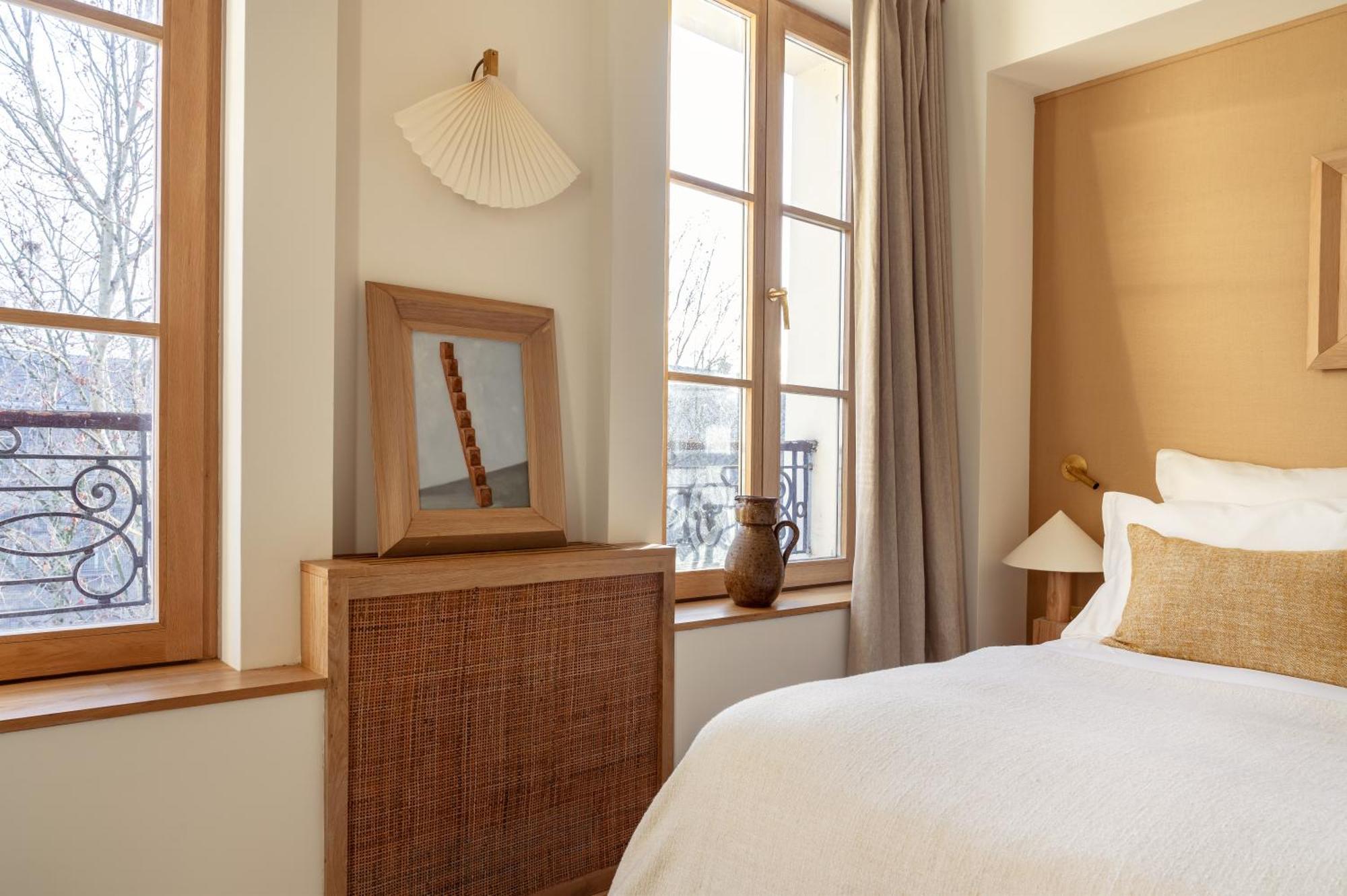 Elysee Montmartre Hotel Paris Bagian luar foto