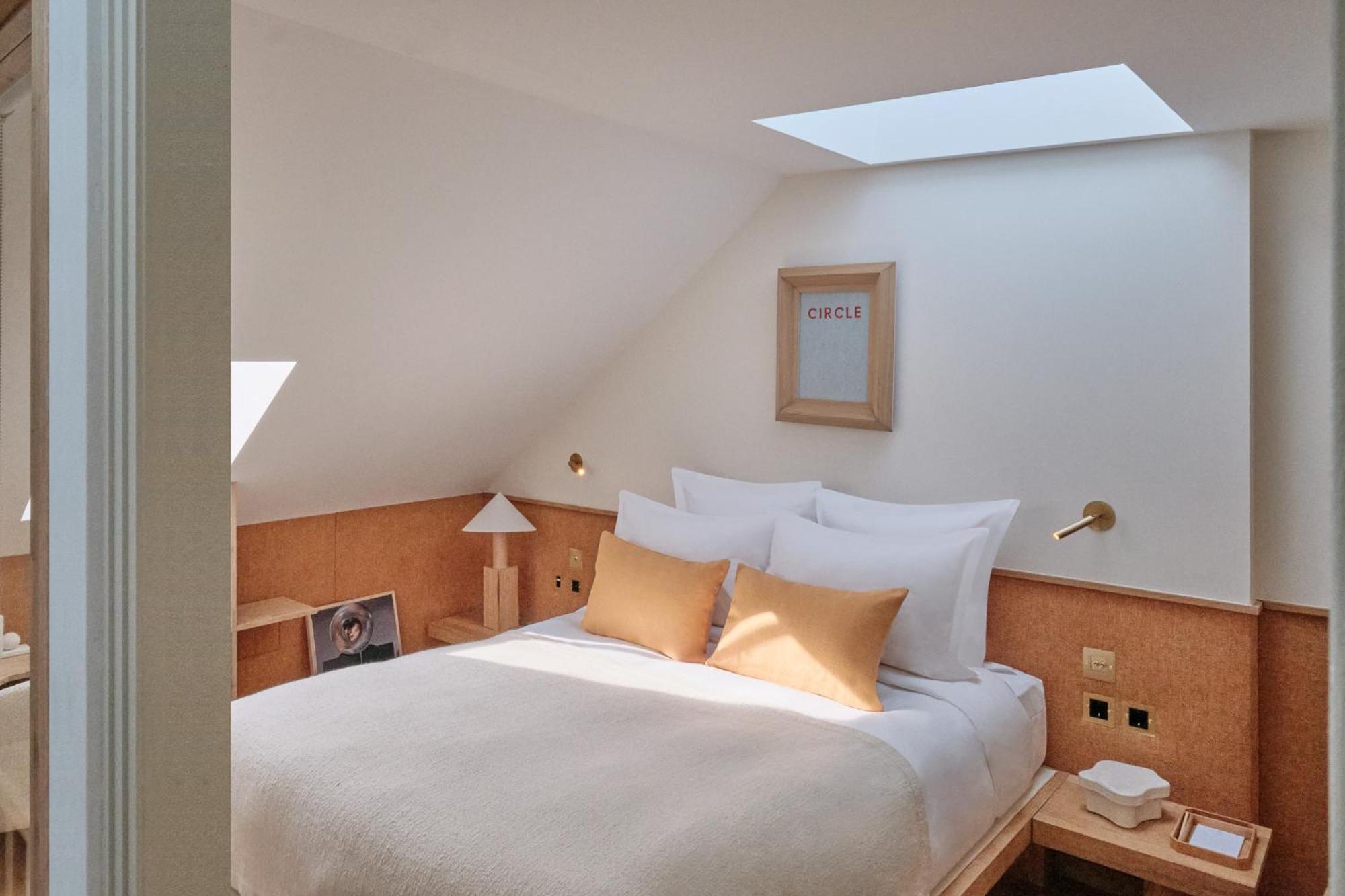 Elysee Montmartre Hotel Paris Bagian luar foto