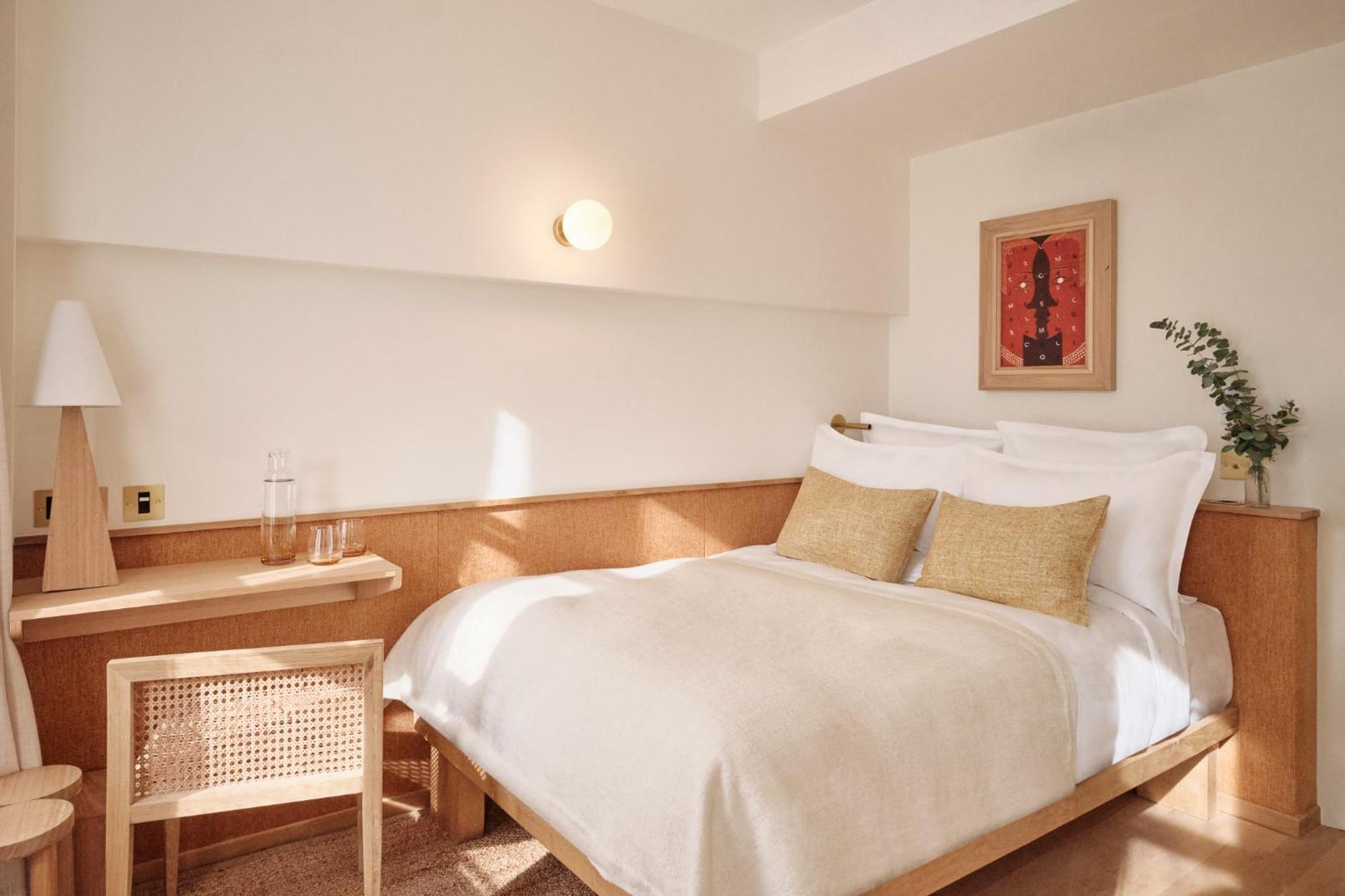 Elysee Montmartre Hotel Paris Bagian luar foto